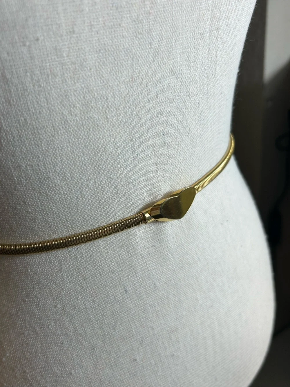 Vintage Gold-tone Snake Chain Waist Belt Heart Shaped Clasp 24